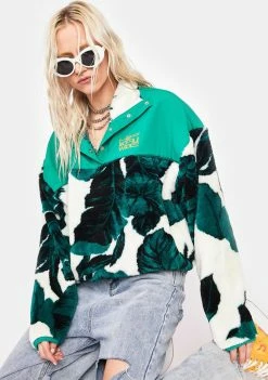 HUF Sativa Sherpa Fleece Pullover Outerwear