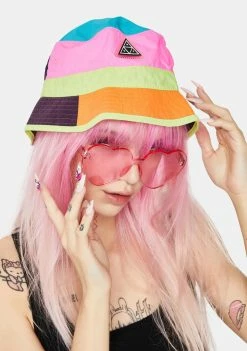 HUF Wave Nylon Bucket Hat