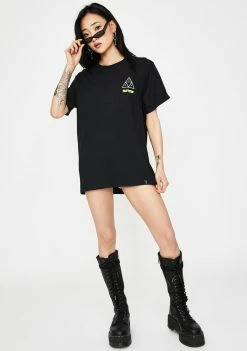 HUF X Pulp Fiction Mia Graphic Tee